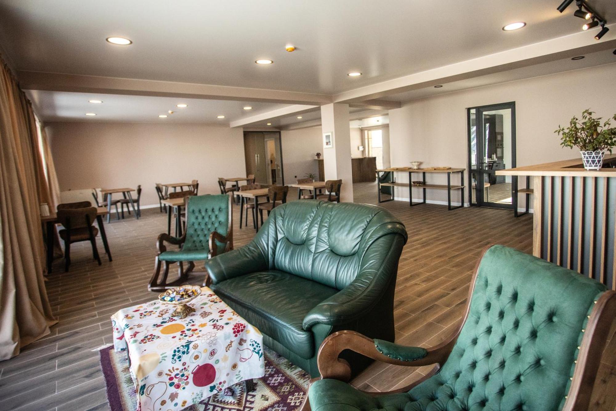 Kazbegi Hotel Grand View Eksteriør billede