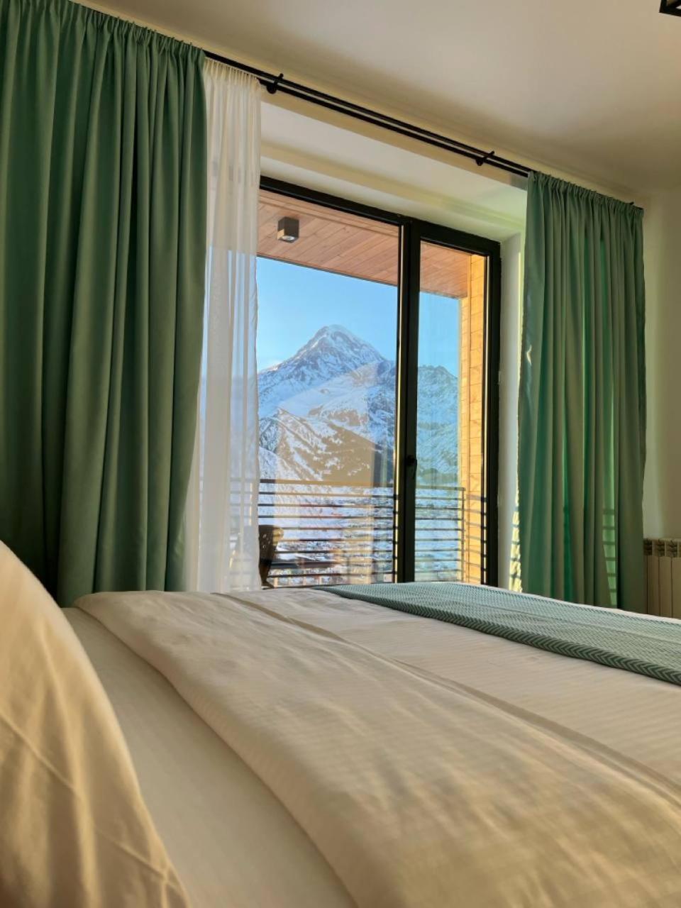 Kazbegi Hotel Grand View Eksteriør billede