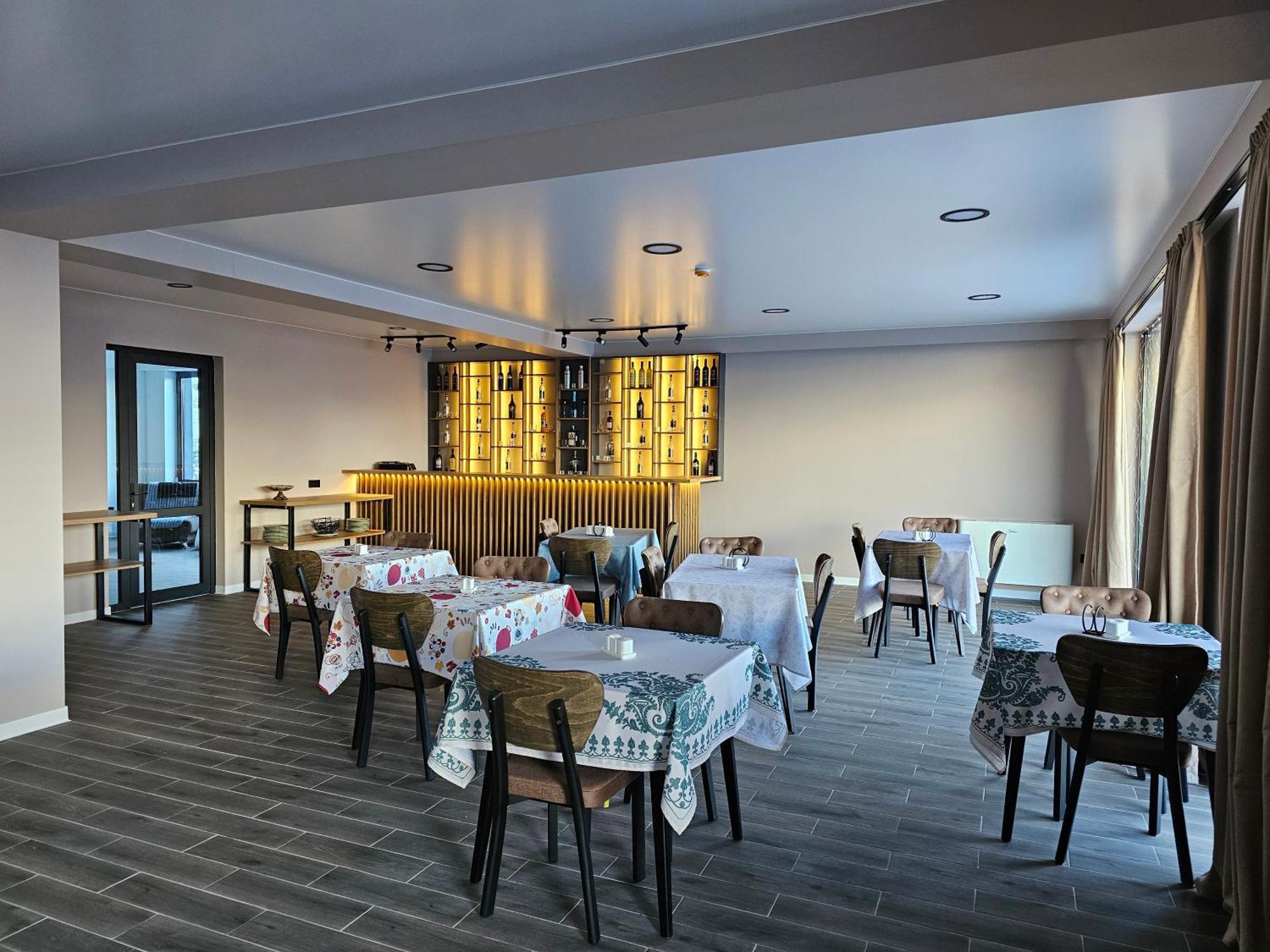 Kazbegi Hotel Grand View Eksteriør billede