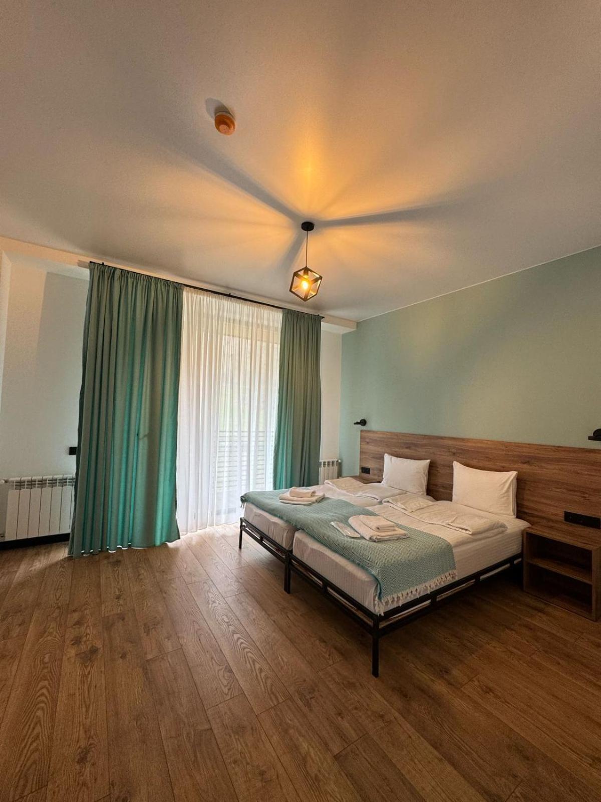 Kazbegi Hotel Grand View Eksteriør billede